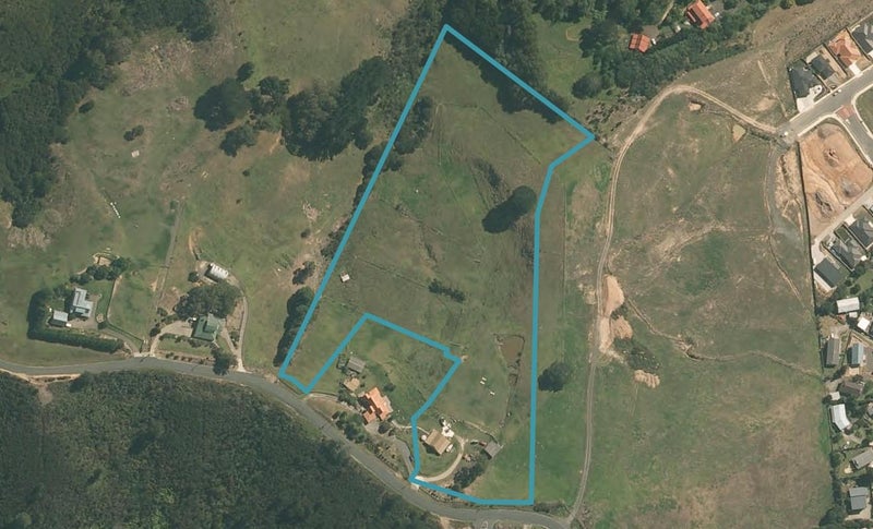 113 Hillcrest Road, Hatfields Beach, Orewa - Carousel 1