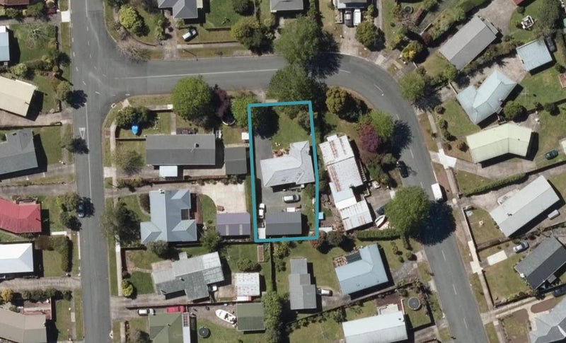 20 Beazley Crescent, Tikipunga, Whangarei - Carousel 1