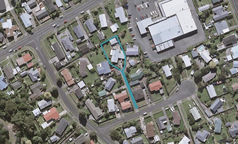 5C Oleander Place, Bell Block, New Plymouth - Carousel 1