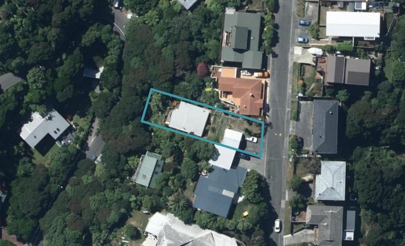 23 The Track, Plimmerton, Porirua - Carousel 1