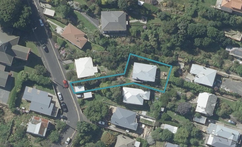 37 Lawrence Street, Mornington, Dunedin - Carousel 1