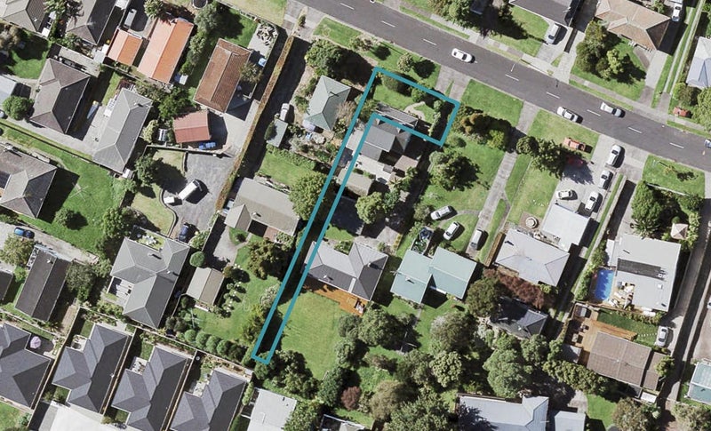 1/58 Gibraltar Street, Howick, Auckland - Carousel 1