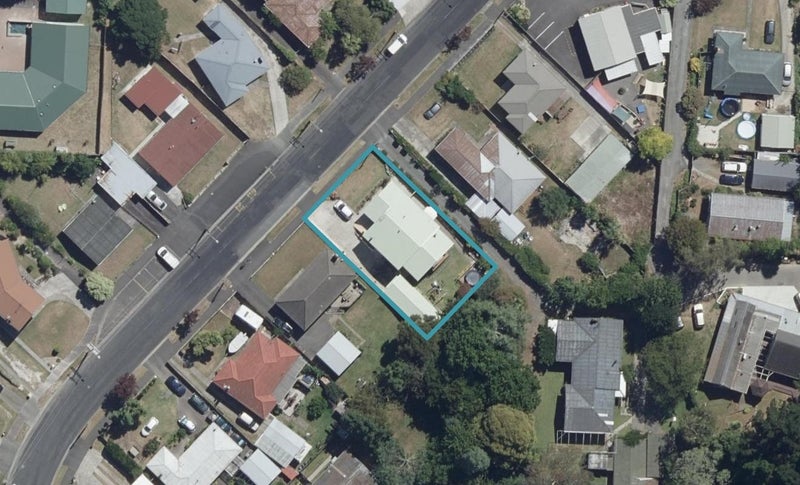 74 Urlich Avenue, Melville, Hamilton - Carousel 1