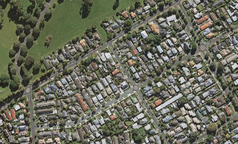 72A Mariri Road, One Tree Hill, Auckland - Carousel 1