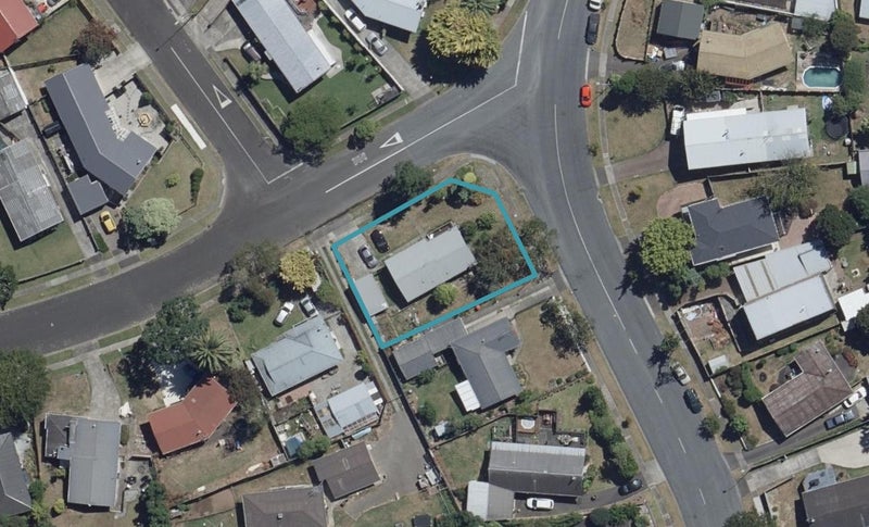 1 Culverdon Street, Dinsdale, Hamilton - Carousel 1