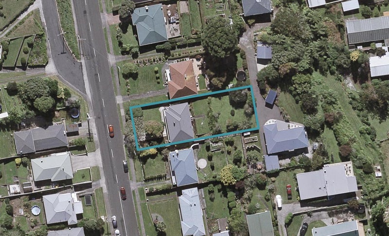 67 Awanui Street, Merrilands, New Plymouth - Carousel 1