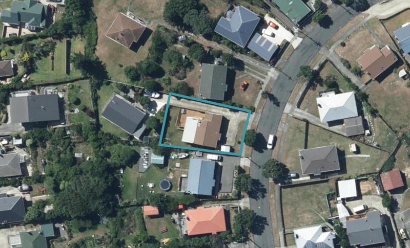 29 Matatiro Street, Titahi Bay, Porirua - Carousel 1