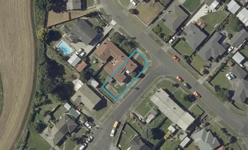 15 Stephens Crescent, Highbury, Palmerston North - Carousel 1