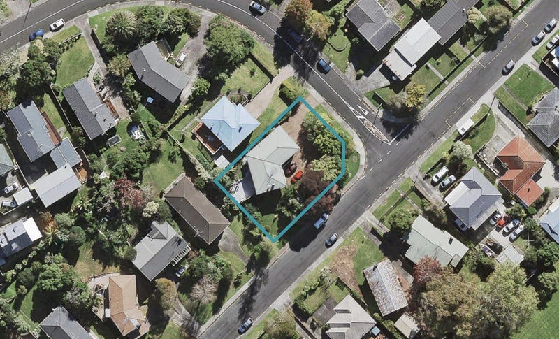 2 Chequers Avenue, Glenfield, Auckland - Carousel 1