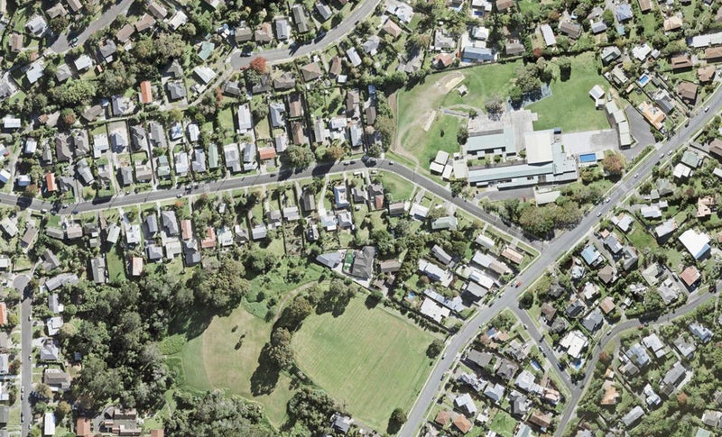4/10 Alexander Avenue, Torbay, Auckland - Carousel 1