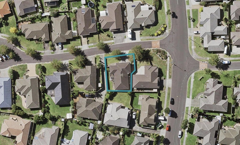 4 Brittas Place, East Tamaki, Auckland - Carousel 1