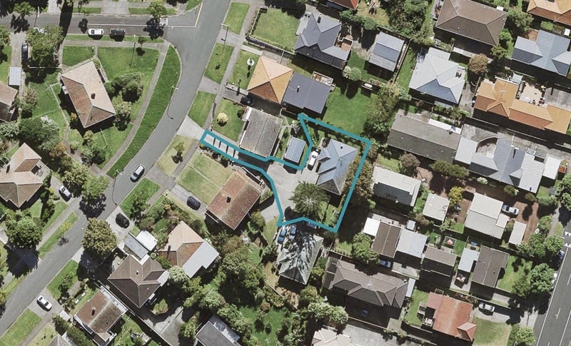 74A Kiwitea Street, Sandringham, Auckland - Carousel 1