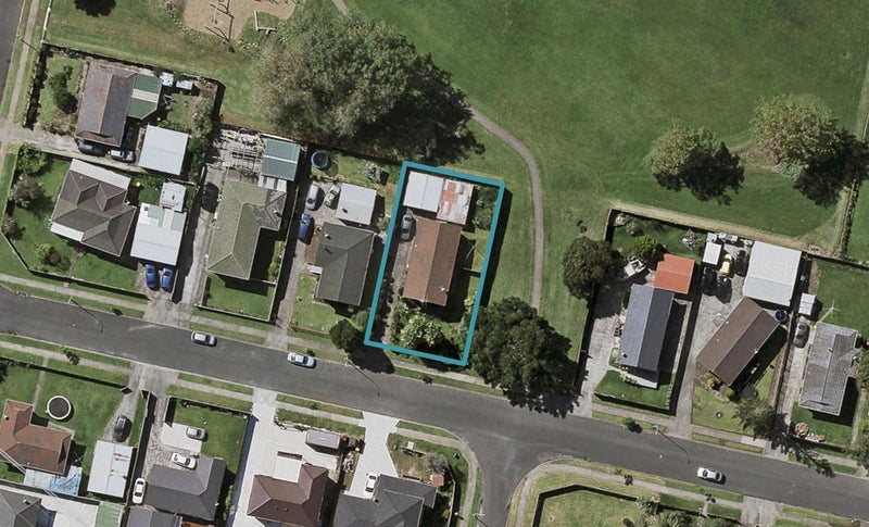 29 Sidey Avenue, Clover Park, Auckland - Carousel 1
