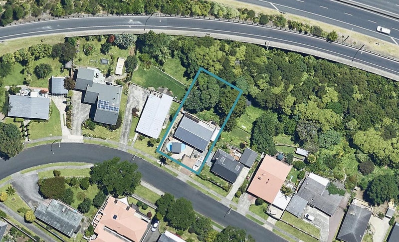 19 Winchester Terrace, Bethlehem, Tauranga - Carousel 1
