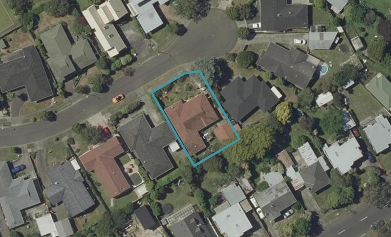 16 Wallace Place, Hokowhitu, Palmerston North - Carousel 1