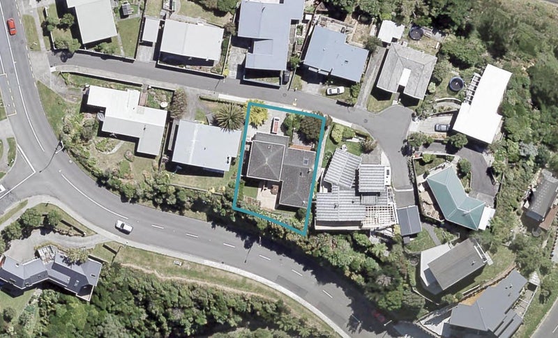 9 Lilac Lane, Maungaraki, Lower Hutt - Carousel 1