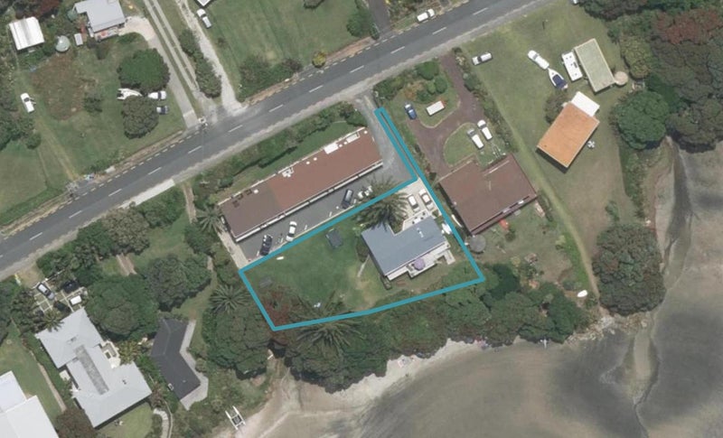 74 Wintle Street, Mangawhai Heads, Mangawhai - Carousel 1
