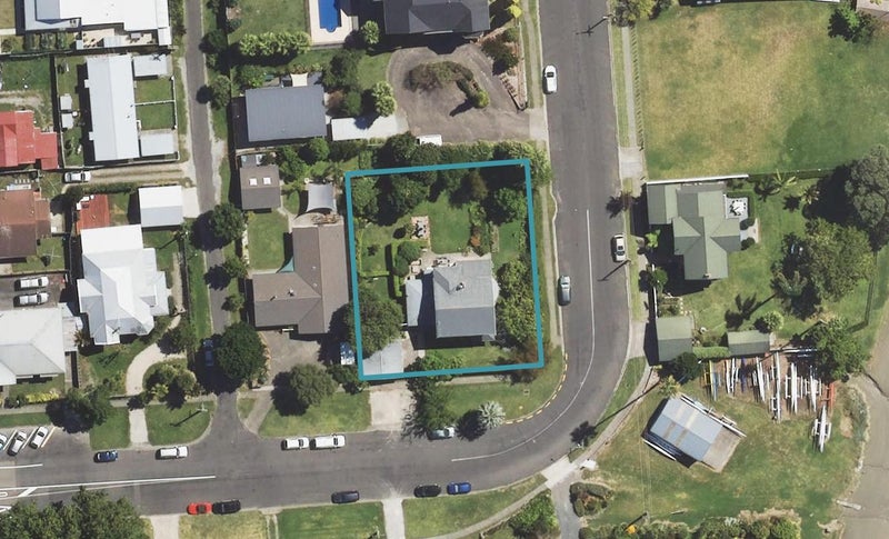 26 Fitzherbert Street, Whataupoko, Gisborne - Carousel 1