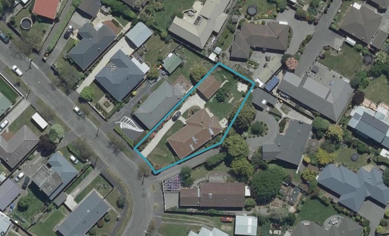 12 Wychwood Crescent, Bishopdale, Christchurch - Carousel 1