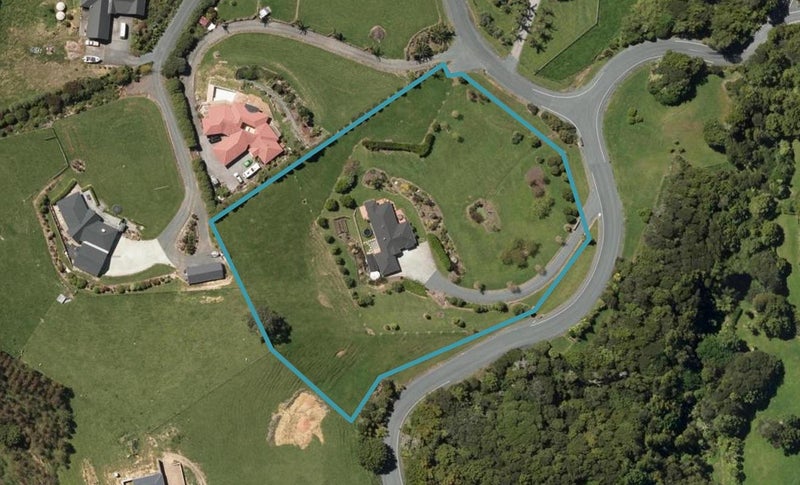 14 Waipuna Road, Maunu, Whangarei - Carousel 1