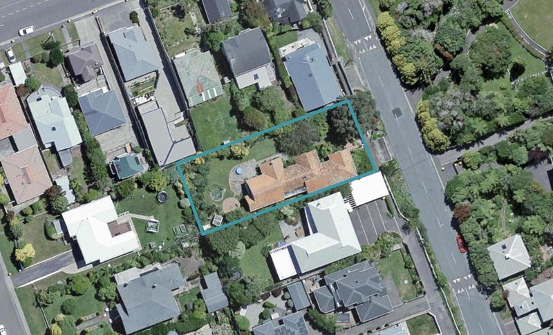 20 Duthie Street, Karori, Wellington - Carousel 1
