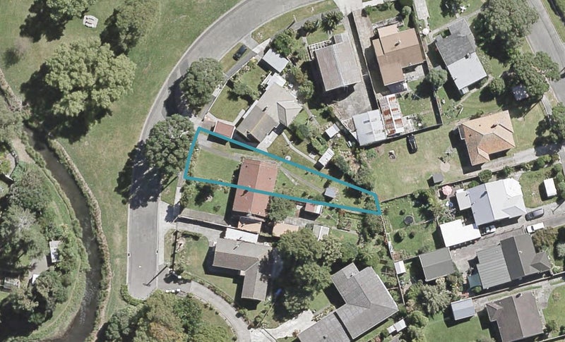 25 Hayward Terrace, Waiwhetu, Lower Hutt - Carousel 1