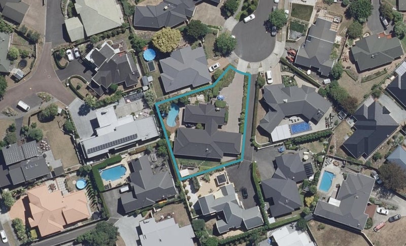 8 Windermere Rise, Rototuna, Hamilton - Carousel 1