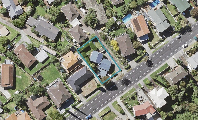 130 Hutchinsons Road, Bucklands Beach, Auckland - Carousel 1