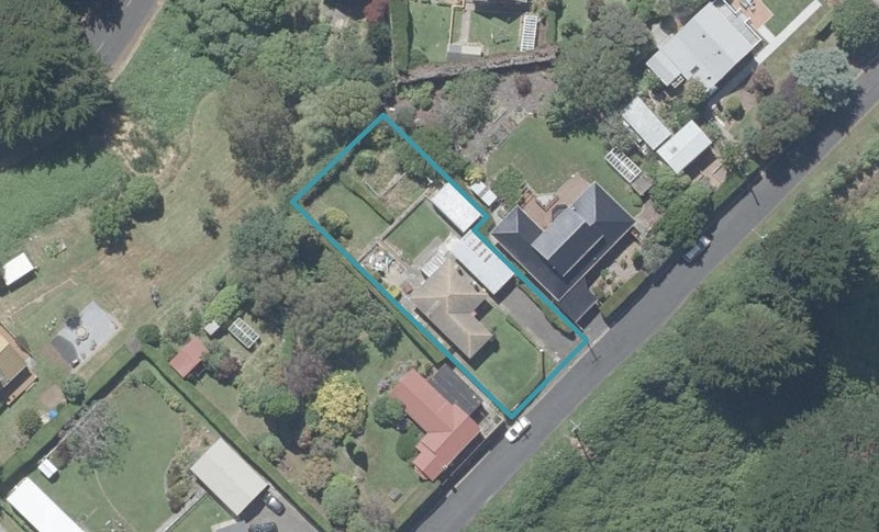 10 Downes Road, Roseneath, Port Chalmers - Carousel 1