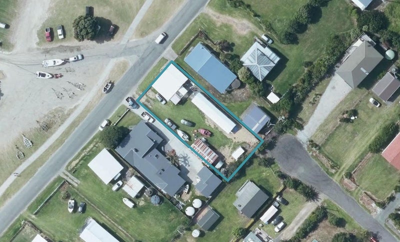 153 Newcastle Street, Māhia - Carousel 1
