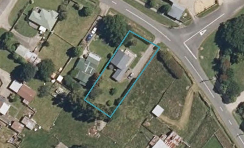 24 Tiraumea Road, Pahiatua, Pahiatua - Carousel 1