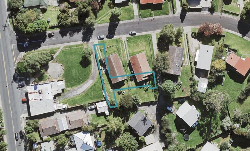 48A Lysander Crescent, Beach Haven, Auckland - Carousel 1