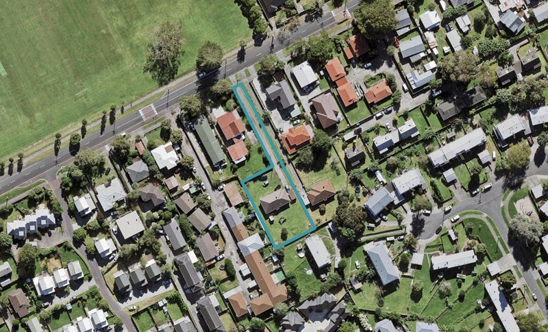 70 Riversdale Road, Avondale, Auckland - Carousel 1