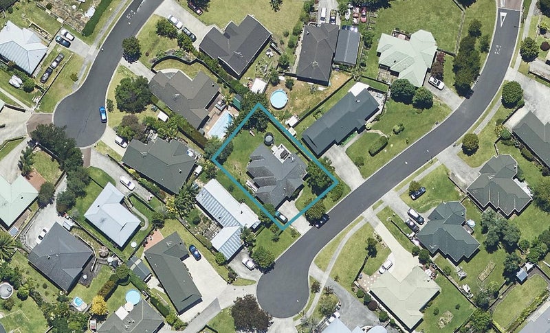6 Karamu Terrace, Pyes Pa, Tauranga - Carousel 1