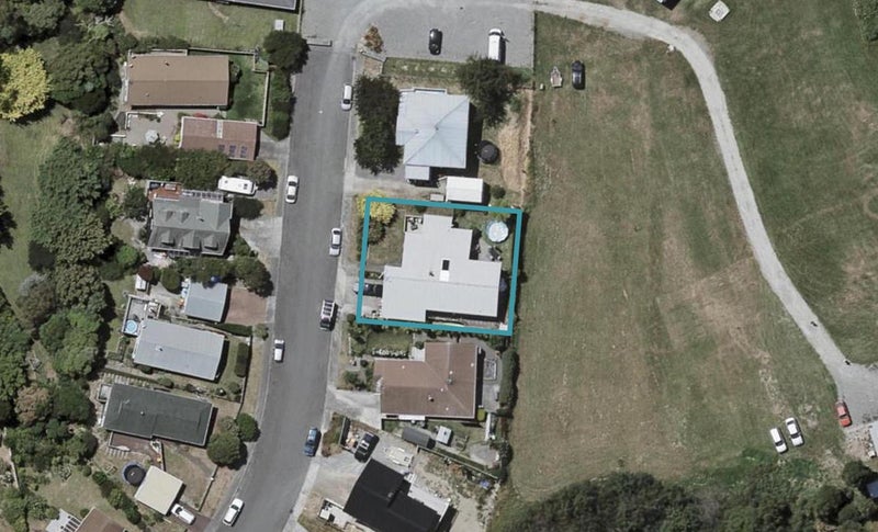38 Pitoitoi Street, Otaihanga, Paraparaumu - Carousel 1