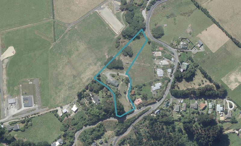 261 Upper Junction Road, Sawyers Bay, Port Chalmers - Carousel 1