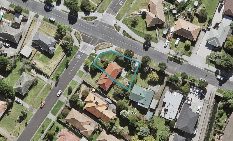 20 Mount Roskill Road, Mount Roskill, Auckland - Carousel 1