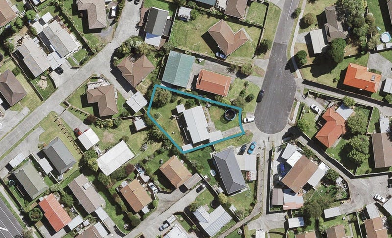 9 Hillman Place, Ranui, Auckland - Carousel 1