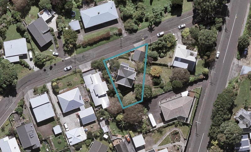 5 Stoke Street, Westown, New Plymouth - Carousel 1