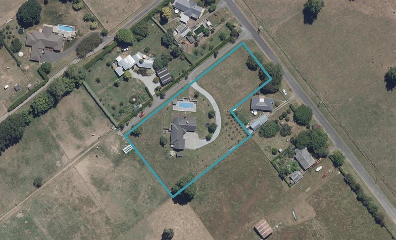 56 Lissette Road, Newstead - Carousel 1