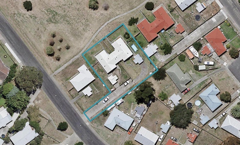 98 Dundee Drive, Flaxmere, Hastings - Carousel 1