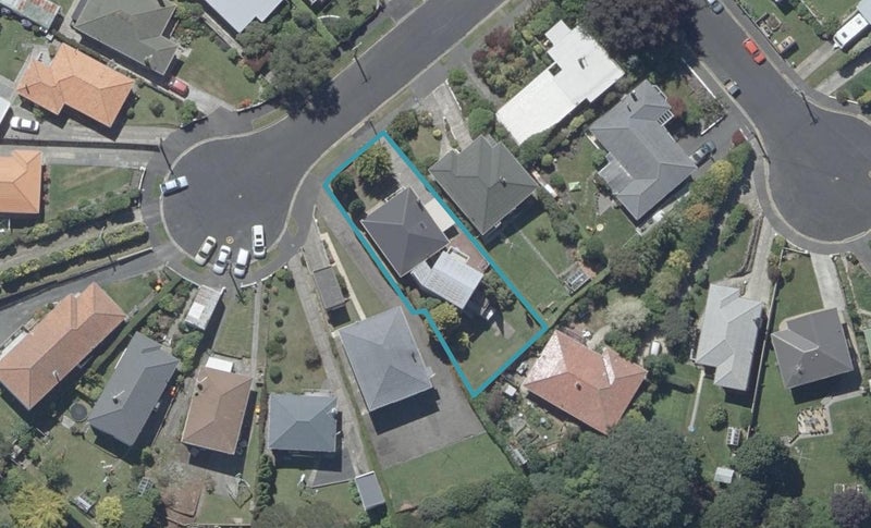 41 Derwent Street, Helensburgh, Dunedin - Carousel 1