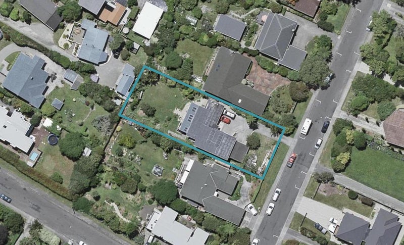 6 Tui Crescent, Waikanae, Waikanae - Carousel 1