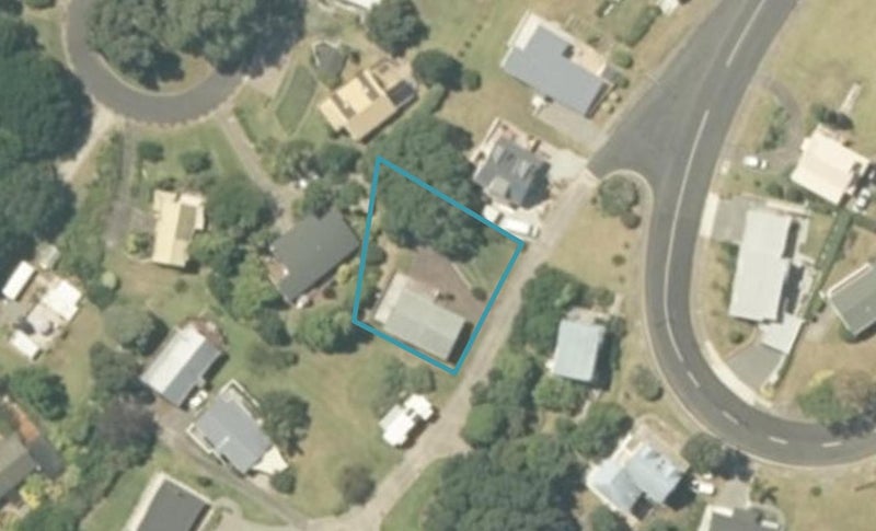 314 Onemana Drive, Onemana, Whangamatā - Carousel 1