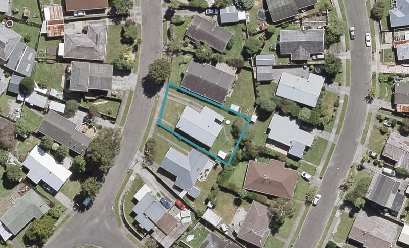 56 Pasadena Crescent, Totara Park, Upper Hutt - Carousel 1