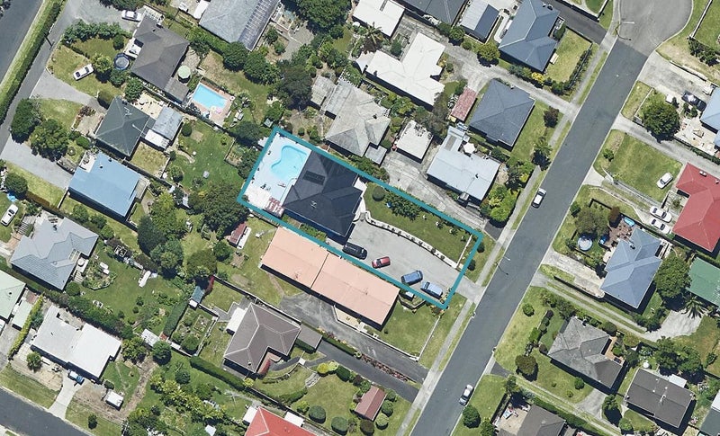 9 Hilltop Road, Parkvale, Tauranga - Carousel 1