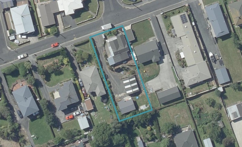 21 Paterson Street, Abbotsford, Dunedin - Carousel 1