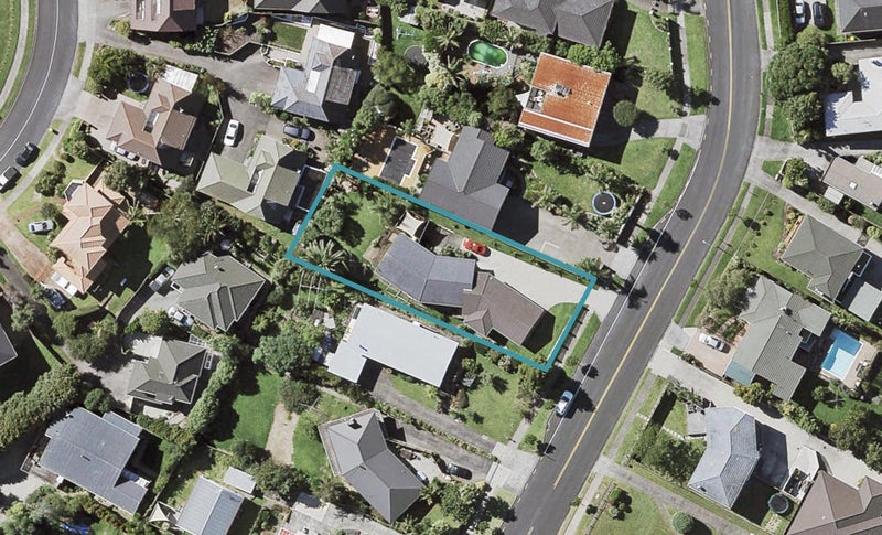 97 Bradbury Road, Botany Downs, Auckland - Carousel 1