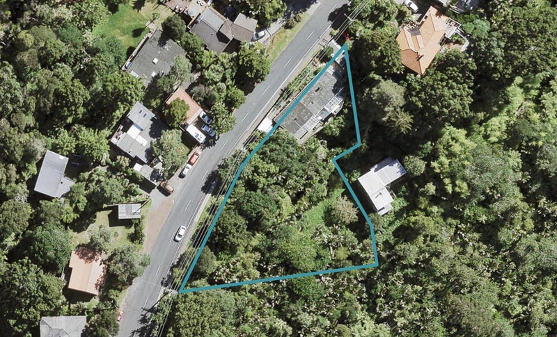 624 South Titirangi Road, Titirangi, Auckland - Carousel 1