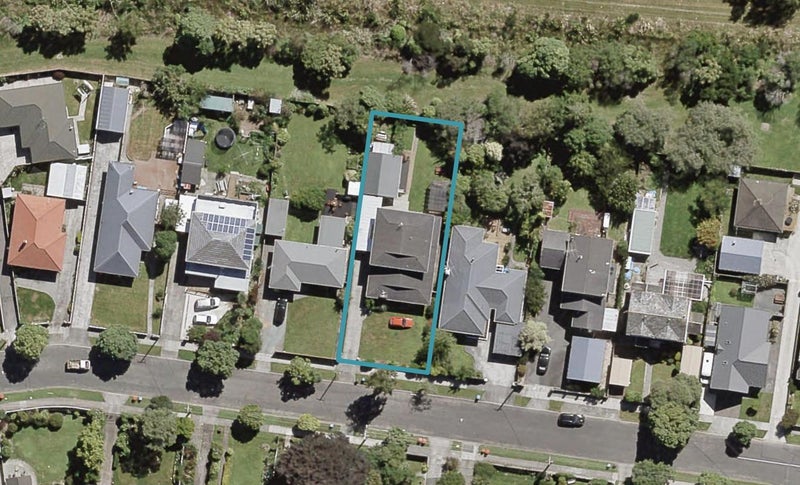 31 Hudson Avenue, Ebdentown, Upper Hutt - Carousel 1